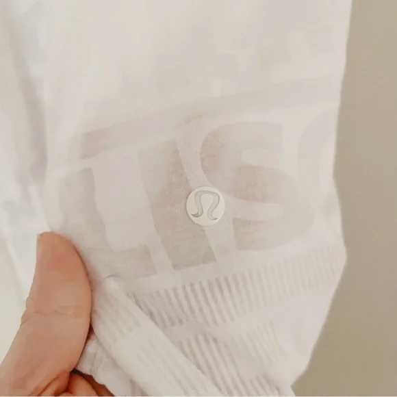 Lululemon Next To Nothing Tank Exploded Manifesto Pop Block Burnout White Sz 8 - Picture 5 of 7